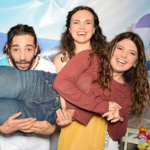 artiste chanteur grec